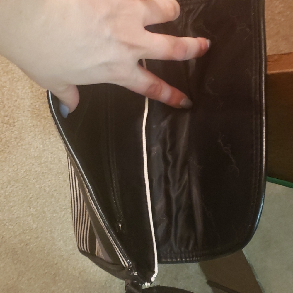 Leather Vera Bradley crossbody bag - Picture 2 of 3